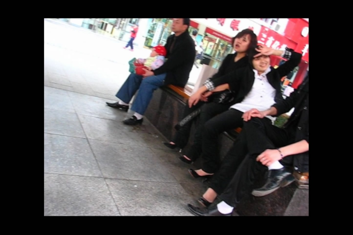 streetsnapshoep[00 00 54][20181209 203415 5]